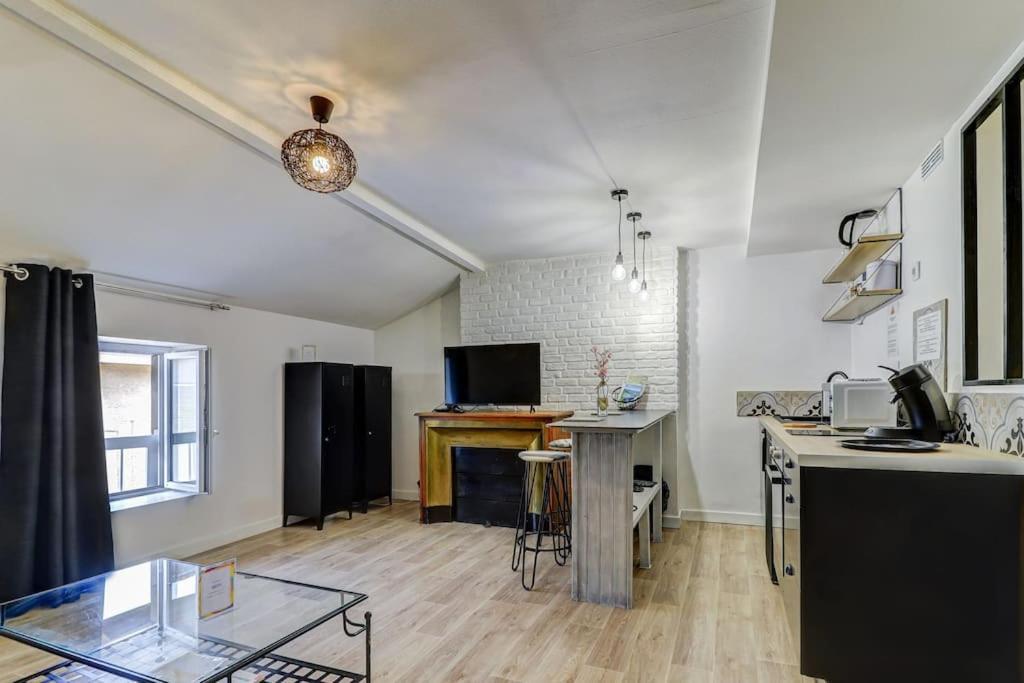 Le Nid Douillet Topdestination-Bourg - Centre Ville - 3 Etoiles Εξωτερικό φωτογραφία
